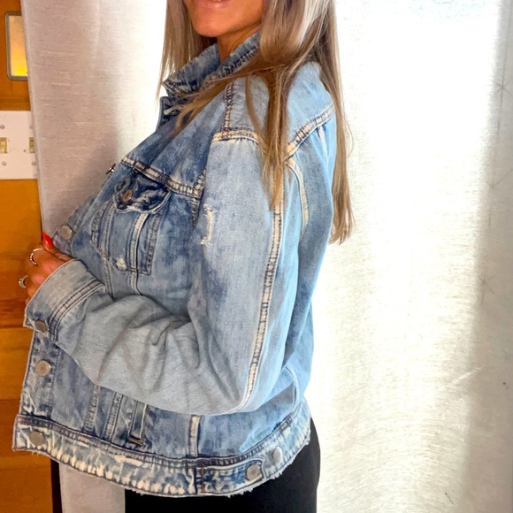 American Eagle oversized jean jacket - Picture 5 of 11